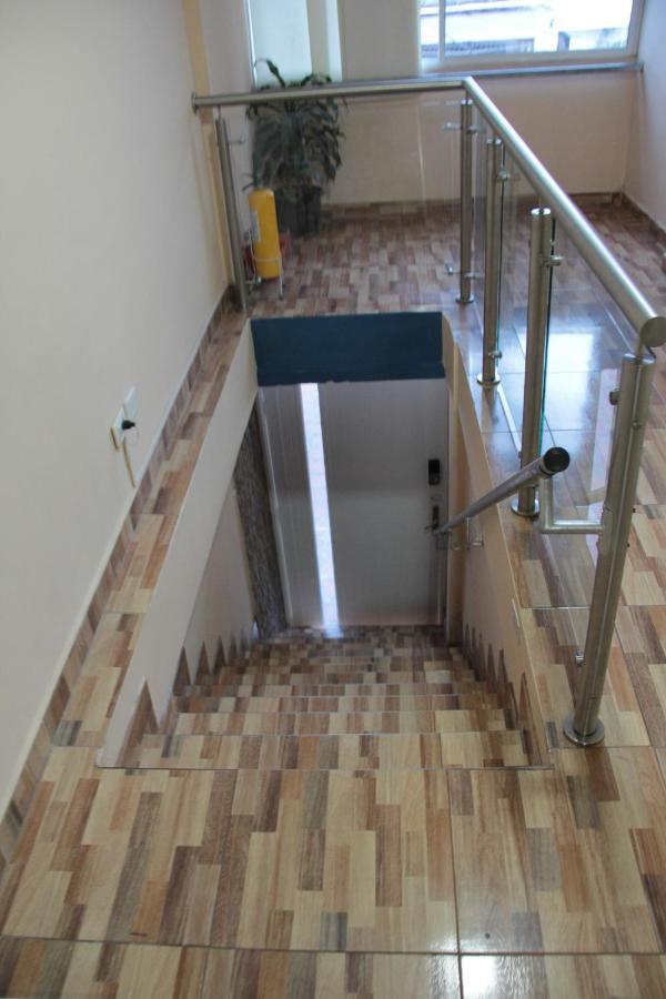 Hostal Avanza Cali Esterno foto