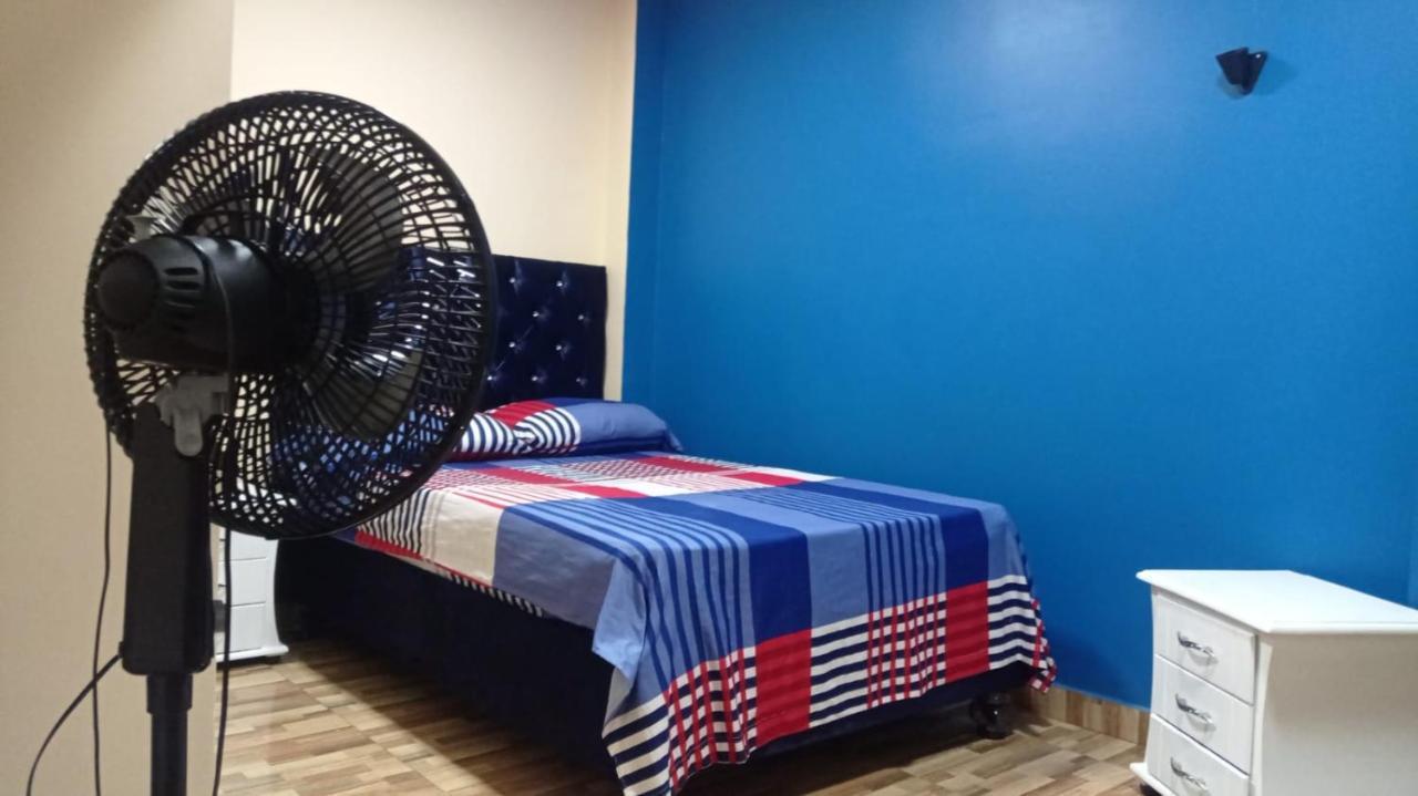 Hostal Avanza Cali Esterno foto