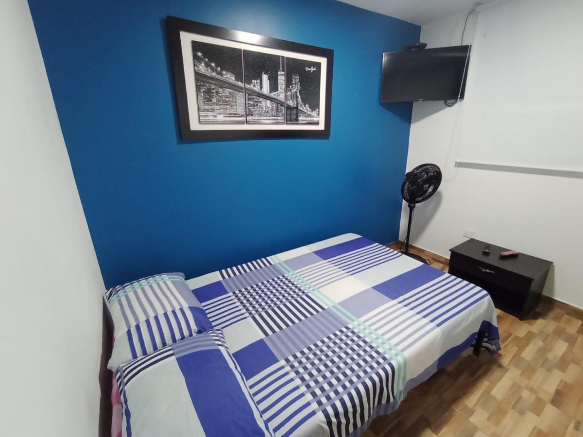 Hostal Avanza Cali Esterno foto